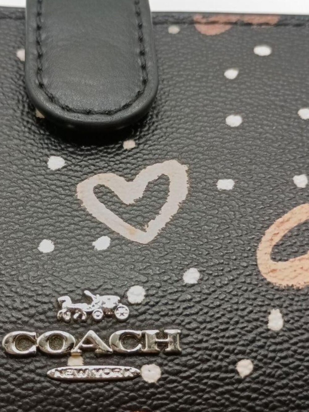 Coach NWT Wallet In The Whimsical Collections Crayon Heart Series - Picture 5 of 8